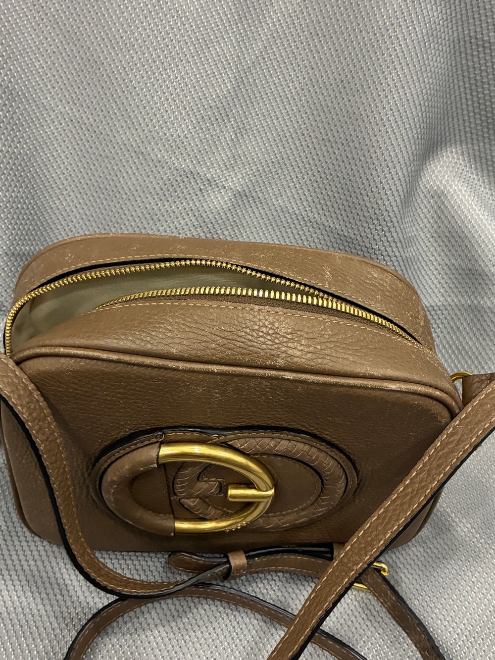 Authentic Gucci Arli Small Brown Leather Crossbody Camera Bag Gold GG-preowned - Picture 3 of 13